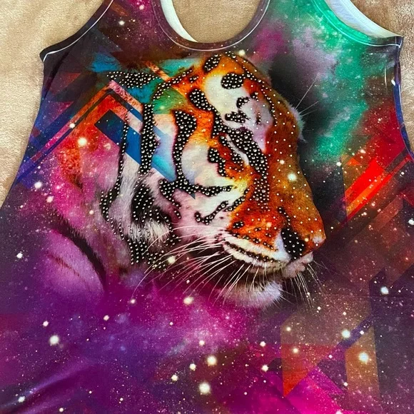 Tiger Tank Top - Picture 5 of 9